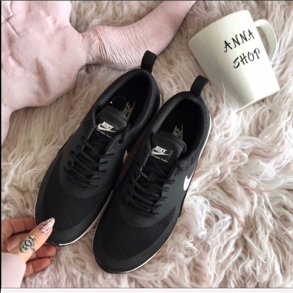 NWT Nike Air Max Thea Black - Picture 5 of 8